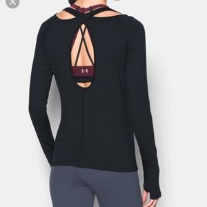 ‼️🆕‼️new with tags Under Armour long sleeve shirt